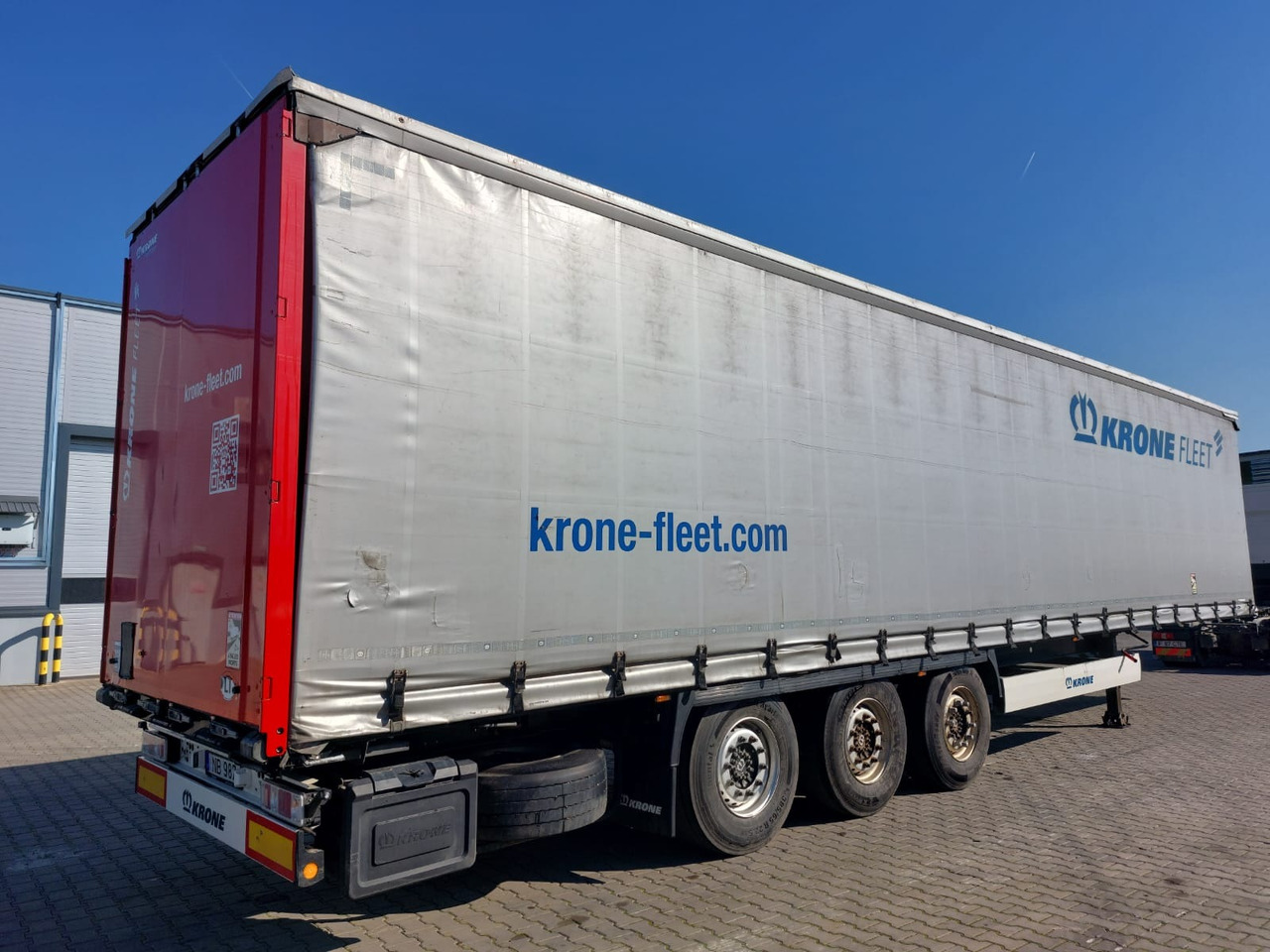 Krone SD - Semi-trailer dengan terpal samping: gambar 4 Krone SD - Semi-trailer dengan terpal samping: gambar 4