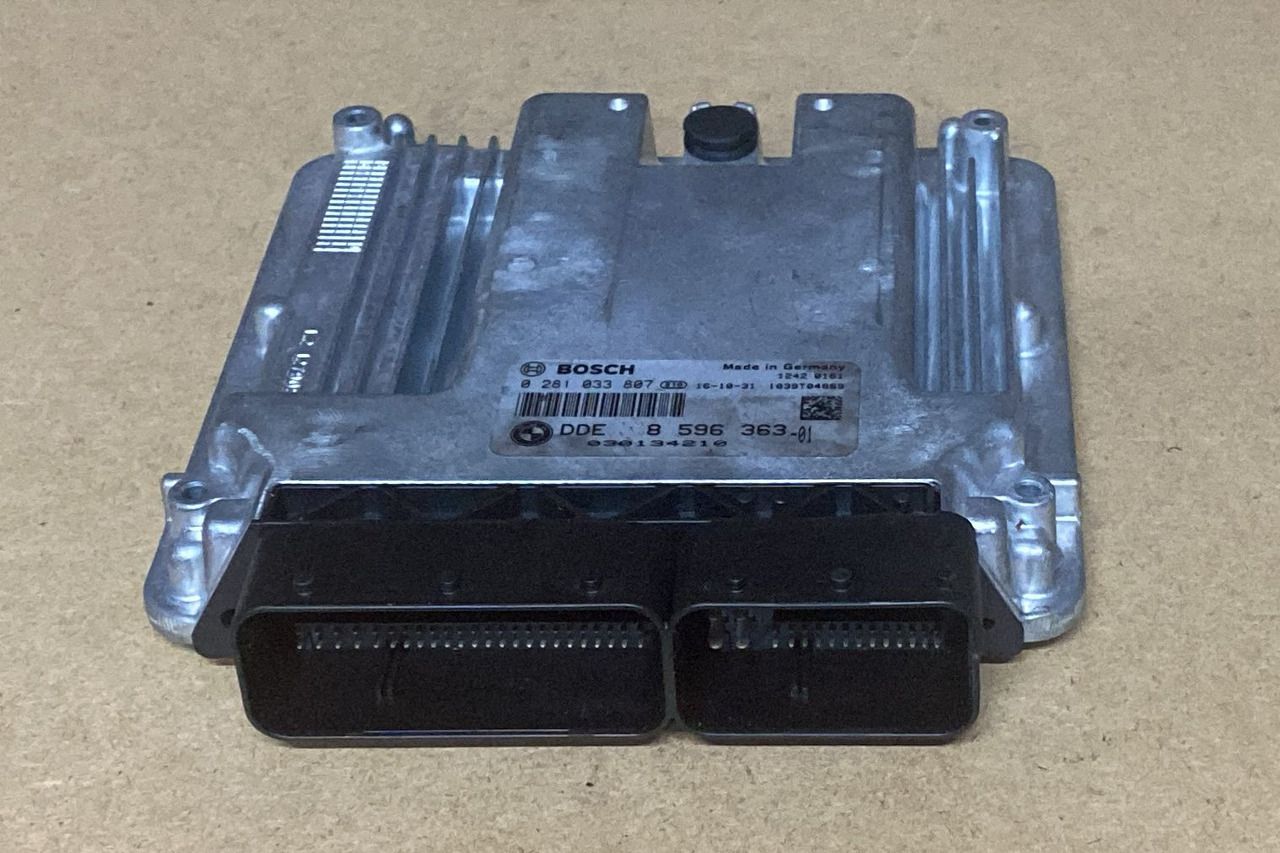 BMW Calculator BMW X1 DDE8596363 - ECU: gambar 1 BMW Calculator BMW X1 DDE8596363 - ECU: gambar 1