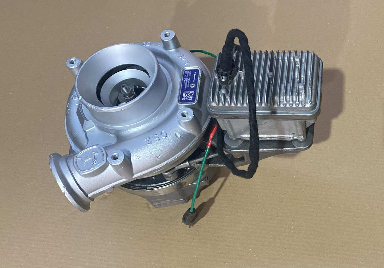BorgWarner 179315/RE544868 JOHN DEERE - Turbo untuk Traktor: gambar 4 BorgWarner 179315/RE544868 JOHN DEERE - Turbo untuk Traktor: gambar 4