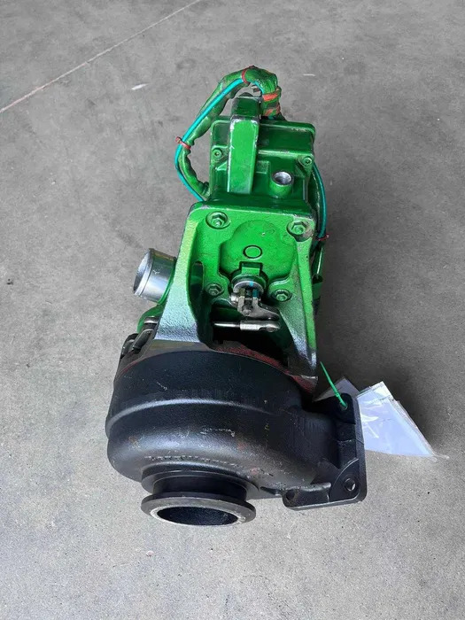 BorgWarner RE335688 - Turbo untuk Penyemprot self-propelled: gambar 2 BorgWarner RE335688 - Turbo untuk Penyemprot self-propelled: gambar 2