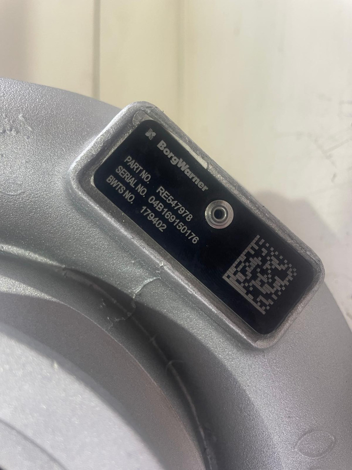 BorgWarner RE547978 - Turbo untuk Traktor: gambar 3 BorgWarner RE547978 - Turbo untuk Traktor: gambar 3