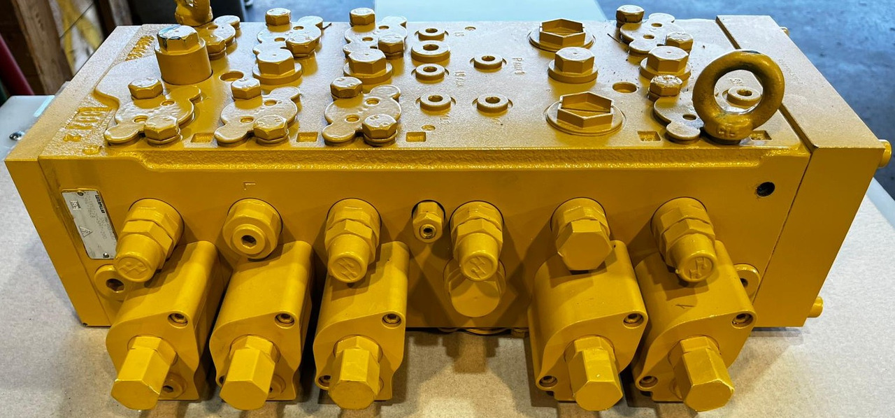CATERPILLAR 194-7848 Valve GP-Main Control – Genuine Caterpillar Hydraulic Control Valve - Katup untuk Ekskavator roda: gambar 2 CATERPILLAR 194-7848 Valve GP-Main Control – Genuine Caterpillar Hydraulic Control Valve - Katup untuk Ekskavator roda: gambar 2