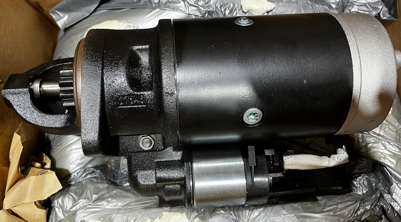 CATERPILLAR NEW STARTER 12V 20R-3881 - Pemula: gambar 1 CATERPILLAR NEW STARTER 12V 20R-3881 - Pemula: gambar 1