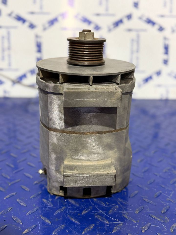 Caterpillar C6.6 alternator 3218940 - Alternator untuk Peralatan konstruksi: gambar 3 Caterpillar C6.6 alternator 3218940 - Alternator untuk Peralatan konstruksi: gambar 3