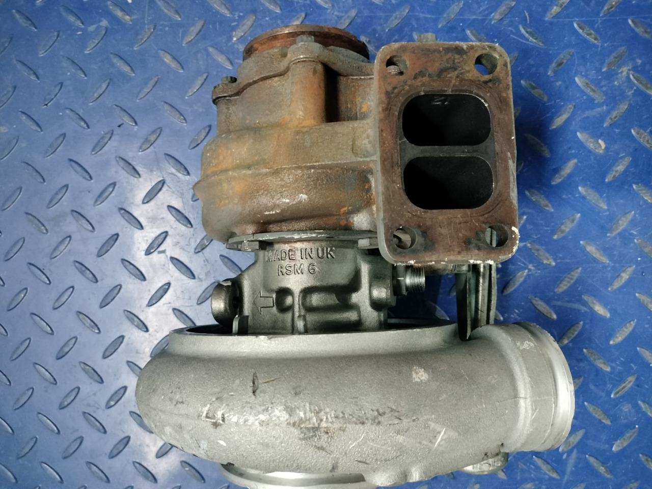 HOLSET 3767397-Holset HX35W - Turbo untuk Truk: gambar 1 HOLSET 3767397-Holset HX35W - Turbo untuk Truk: gambar 1