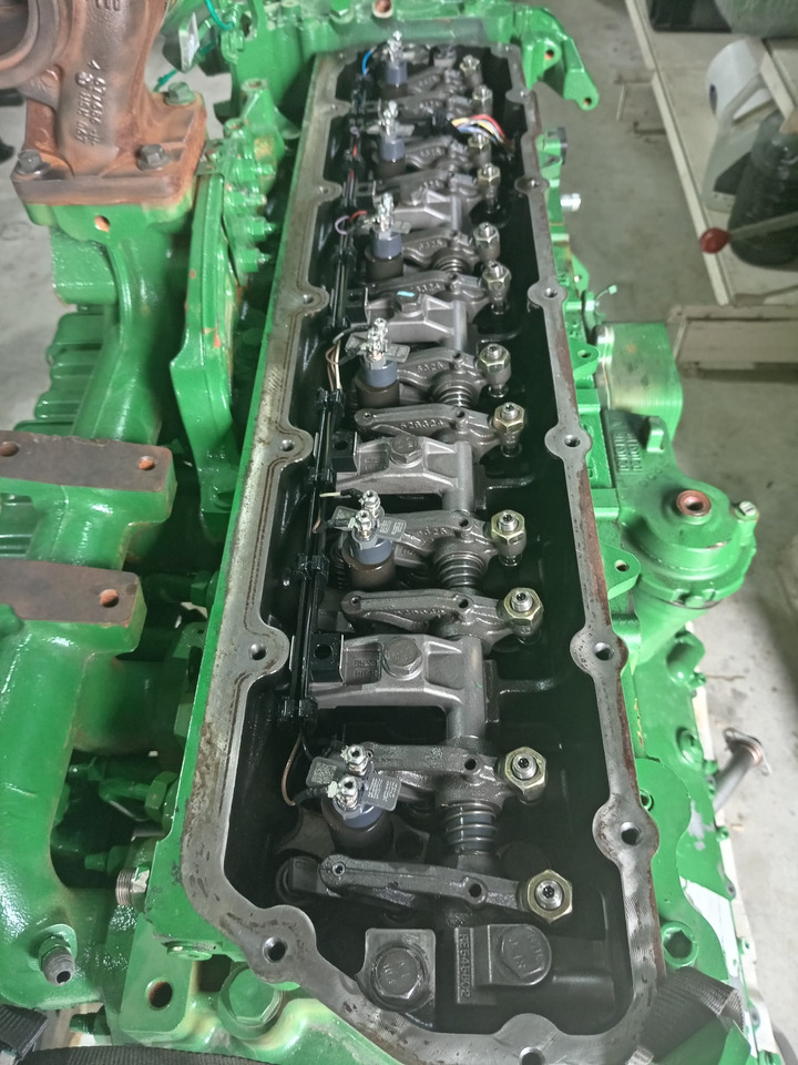 JOHN DEERE Engine 6068 - Mesin: gambar 5 JOHN DEERE Engine 6068 - Mesin: gambar 5