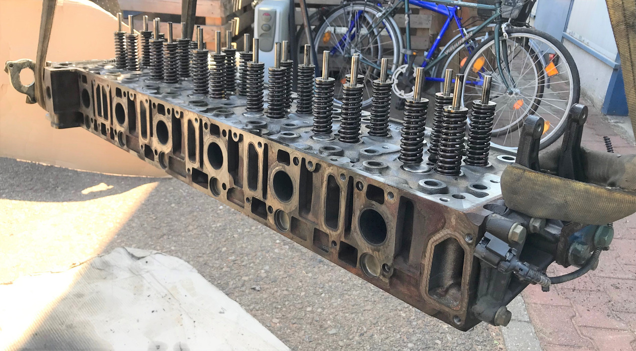 MERCEDES-BENZ Actros Antos Arocs OM471 Cylinder Head - Kepala silinder untuk Truk: gambar 1 MERCEDES-BENZ Actros Antos Arocs OM471 Cylinder Head - Kepala silinder untuk Truk: gambar 1