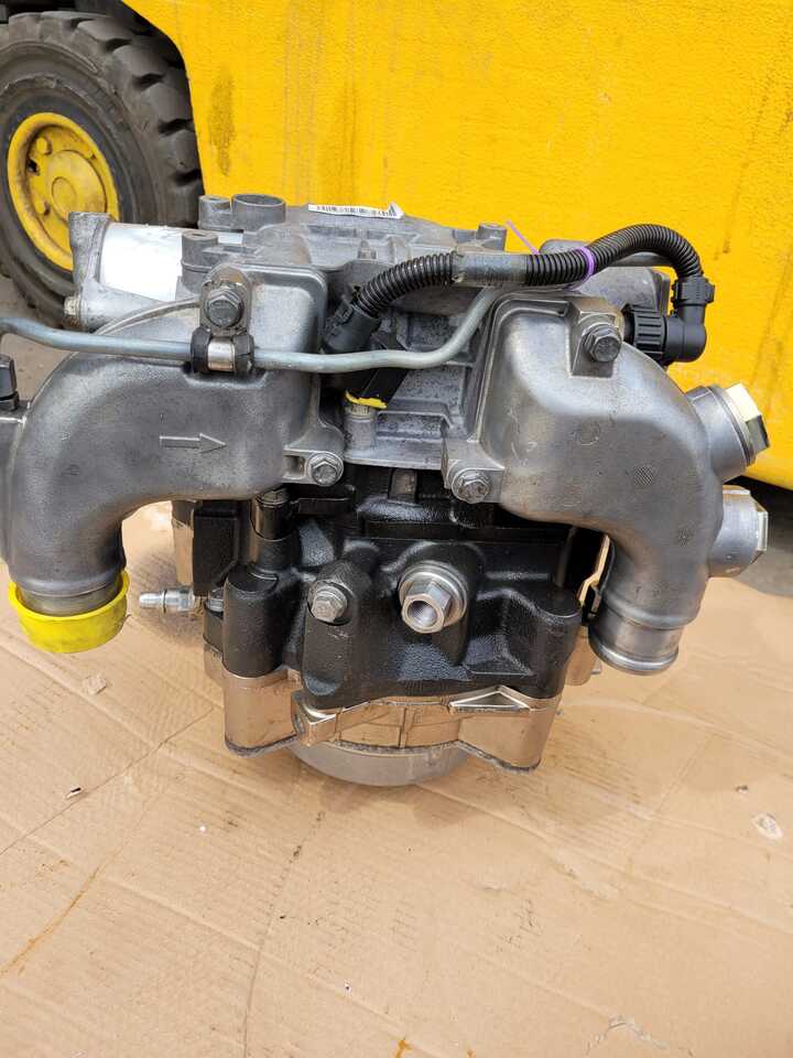 Bagian Rem untuk Truk baru Retarder Mercedes Actros MP4 A0004308495 Voith brake retarder: gambar 9