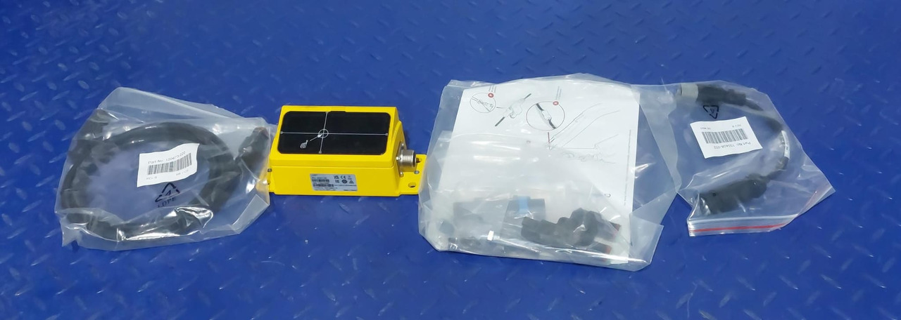 CATERPILLAR KIT Senzor de Captare Laser Trimble LC450/511 - Suku cadang untuk Ekskavator: gambar 1 CATERPILLAR KIT Senzor de Captare Laser Trimble LC450/511 - Suku cadang untuk Ekskavator: gambar 1