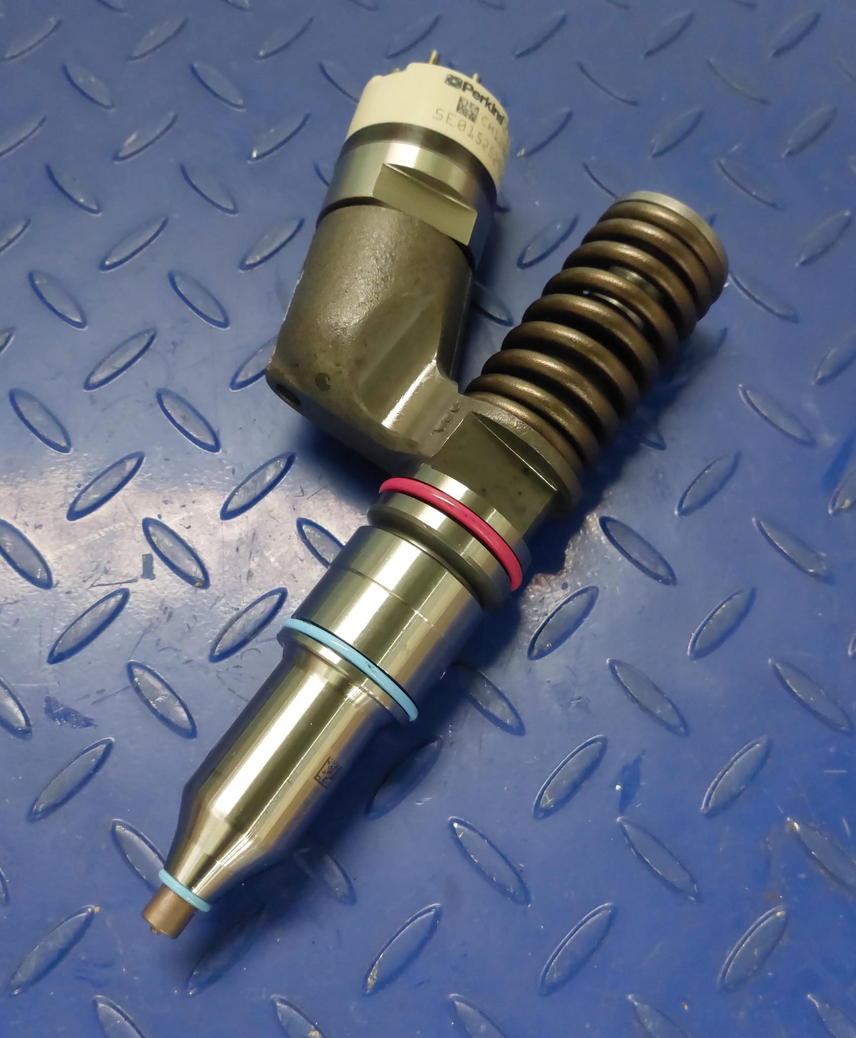 PERKINS Injector CAT C13 C15 C18/Perkins CH12082 - Suku cadang untuk Ekskavator: gambar 1 PERKINS Injector CAT C13 C15 C18/Perkins CH12082 - Suku cadang untuk Ekskavator: gambar 1