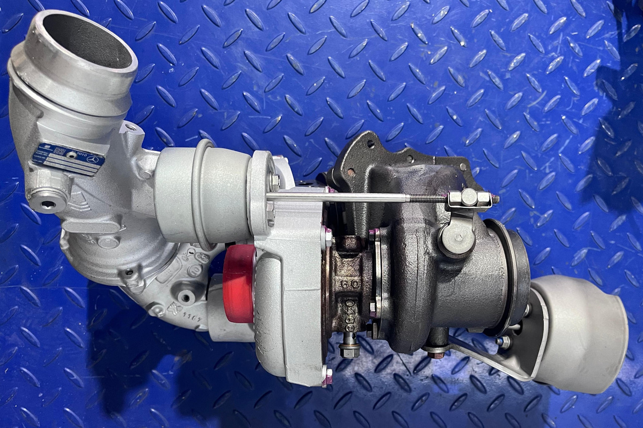 Turbo Mercedes Sprinter 216/316/416/516 CDI BiTurbo Euro 5 - Suku Cadang Mesin untuk Mobil: gambar 1 Turbo Mercedes Sprinter 216/316/416/516 CDI BiTurbo Euro 5 - Suku Cadang Mesin untuk Mobil: gambar 1