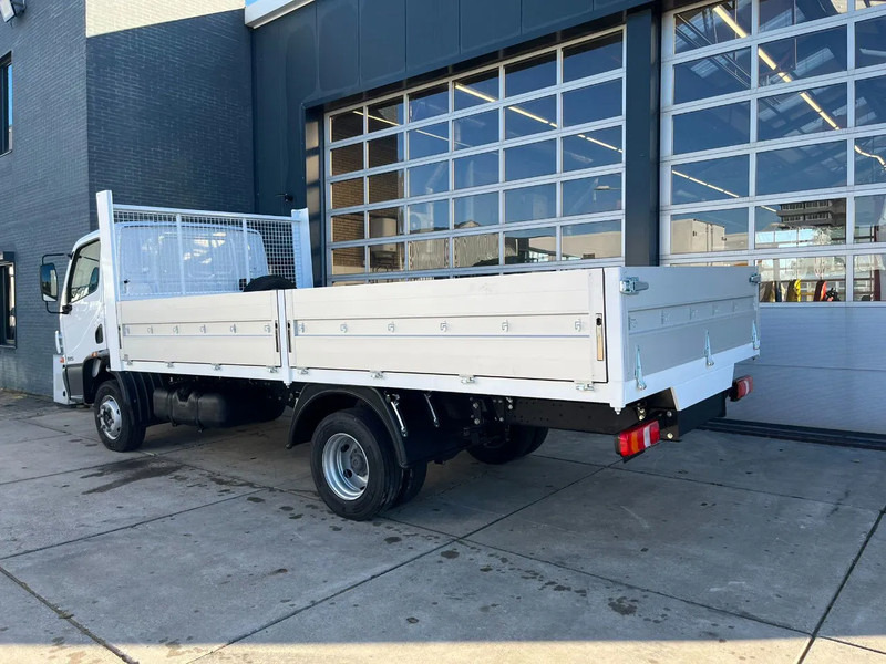 Mercedes-Benz Accelo 915 4x2 Flatbed with dropsides - Truk flatbed: gambar 3 Mercedes-Benz Accelo 915 4x2 Flatbed with dropsides - Truk flatbed: gambar 3