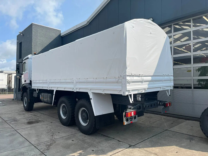 Mercedes-Benz Arocs 3340 A 6x6 Cargo Truck - Truk dengan terpal samping: gambar 3 Mercedes-Benz Arocs 3340 A 6x6 Cargo Truck - Truk dengan terpal samping: gambar 3