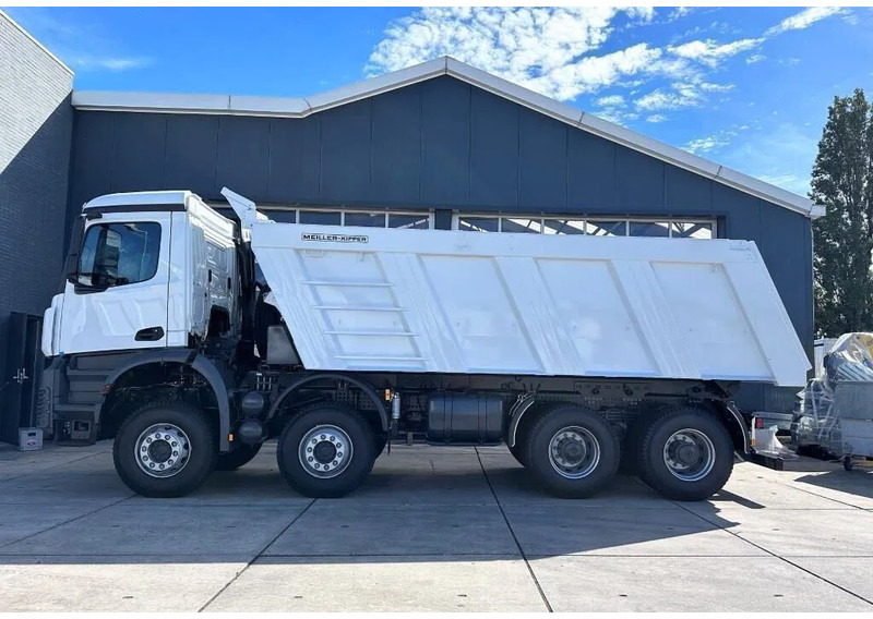 Mercedes-Benz Arocs 4140 K 8x4 Meiller Tipper - Truk jungkit: gambar 2 Mercedes-Benz Arocs 4140 K 8x4 Meiller Tipper - Truk jungkit: gambar 2