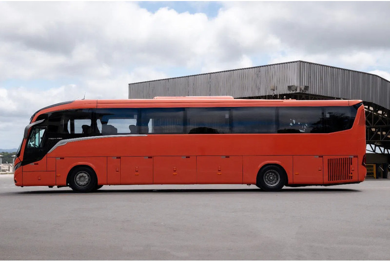 Mercedes-Benz O500 1945 RS Marcopolo G8 Viaggio 1050 Passenger Bus - Bus pariwisata: gambar 3 Mercedes-Benz O500 1945 RS Marcopolo G8 Viaggio 1050 Passenger Bus - Bus pariwisata: gambar 3