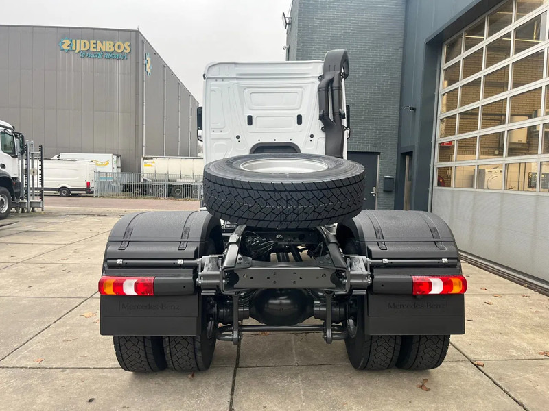 Mercedes-Benz Actros 2045 S 4x2 Tractor Head - Tractor head: gambar 5 Mercedes-Benz Actros 2045 S 4x2 Tractor Head - Tractor head: gambar 5