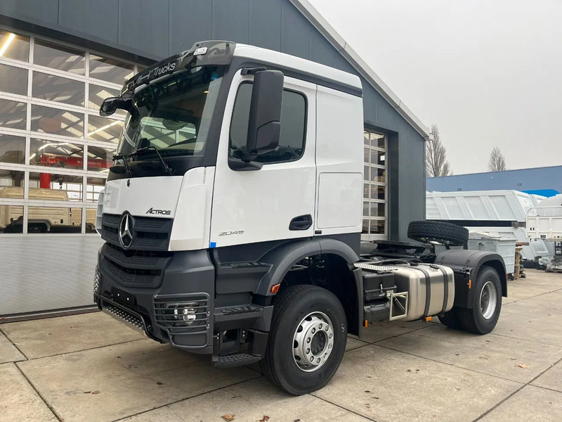 Mercedes-Benz Actros 2045 S 4x2 Tractor Head - Tractor head: gambar 1 Mercedes-Benz Actros 2045 S 4x2 Tractor Head - Tractor head: gambar 1