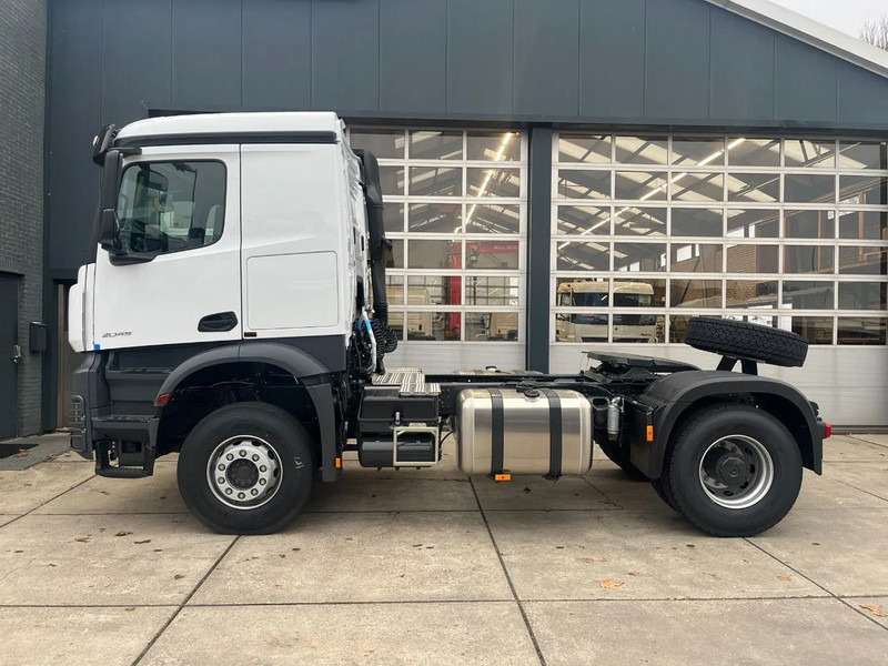 Mercedes-Benz Actros 2045 S 4x2 Tractor Head - Tractor head: gambar 2 Mercedes-Benz Actros 2045 S 4x2 Tractor Head - Tractor head: gambar 2
