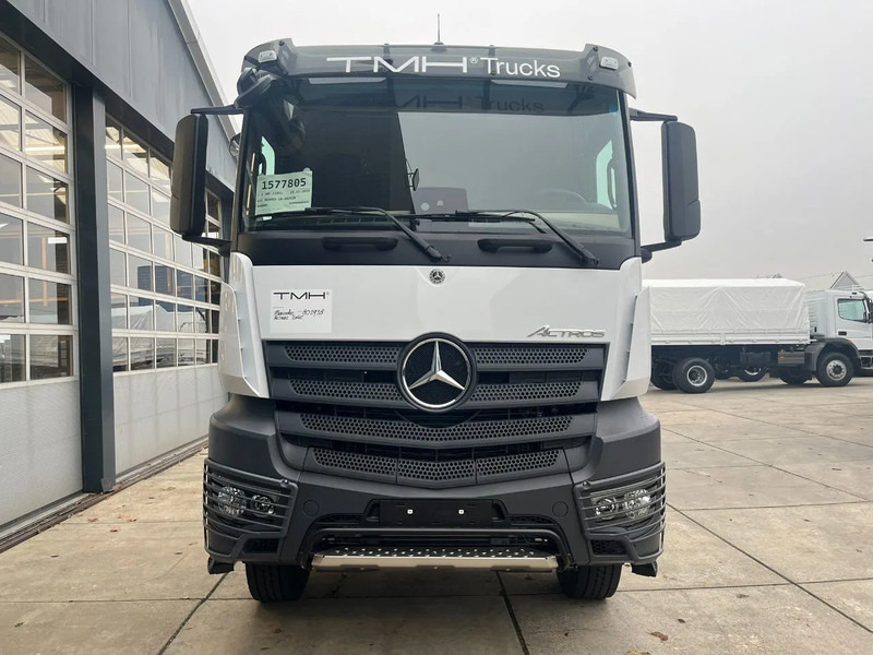 Mercedes-Benz Actros 2045 S 4x2 Tractor Head - Tractor head: gambar 4 Mercedes-Benz Actros 2045 S 4x2 Tractor Head - Tractor head: gambar 4