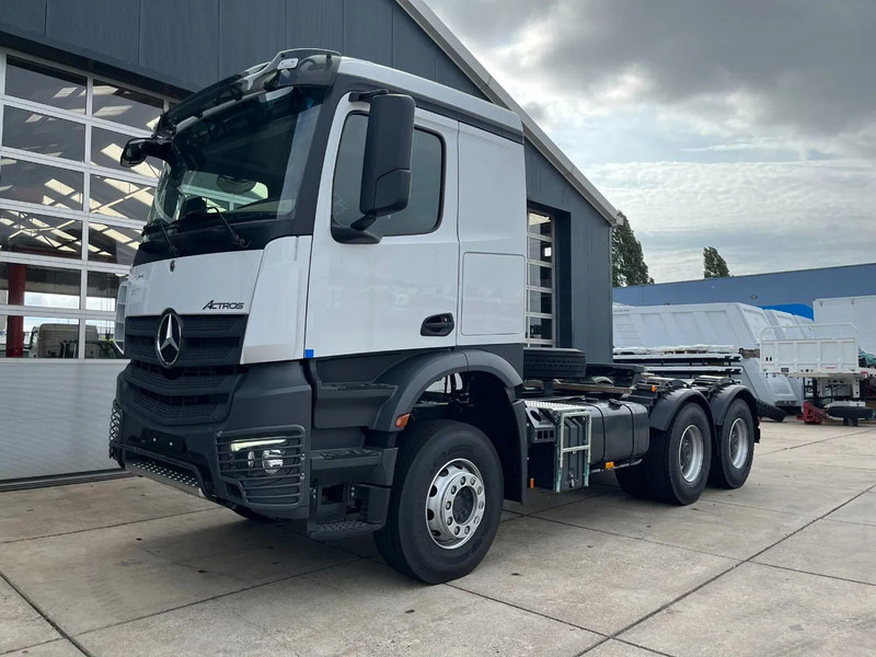 Mercedes-Benz Actros 3340 S 6x4 Tractor Head - Tractor head: gambar 1 Mercedes-Benz Actros 3340 S 6x4 Tractor Head - Tractor head: gambar 1