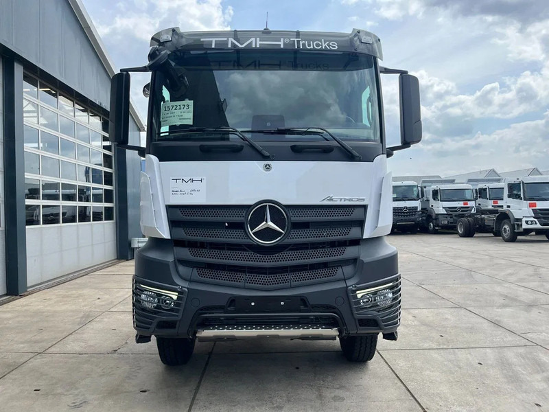 Mercedes-Benz Actros 3348 S 6x4 Tractor Head - Tractor head: gambar 2 Mercedes-Benz Actros 3348 S 6x4 Tractor Head - Tractor head: gambar 2
