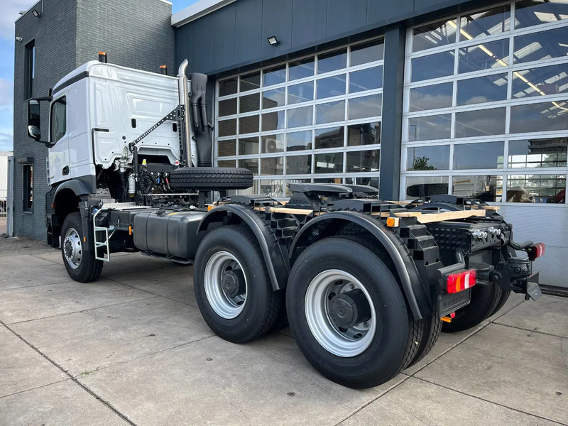 Mercedes-Benz Arocs 4058 AS 6x6 Tractor Head 180T Push Pull EURO-5 - Tractor head: gambar 3 Mercedes-Benz Arocs 4058 AS 6x6 Tractor Head 180T Push Pull EURO-5 - Tractor head: gambar 3
