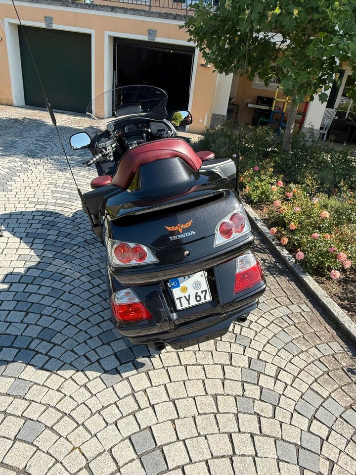 Honda GL1800 SC47*Krossline*Audio*Wilbers*SR Racing - Sepeda motor: gambar 5 Honda GL1800 SC47*Krossline*Audio*Wilbers*SR Racing - Sepeda motor: gambar 5