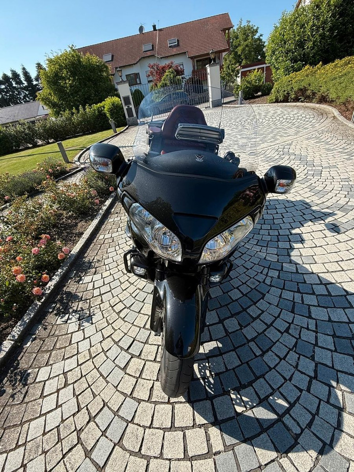 Honda GL1800 SC47*Krossline*Audio*Wilbers*SR Racing - Sepeda motor: gambar 2 Honda GL1800 SC47*Krossline*Audio*Wilbers*SR Racing - Sepeda motor: gambar 2