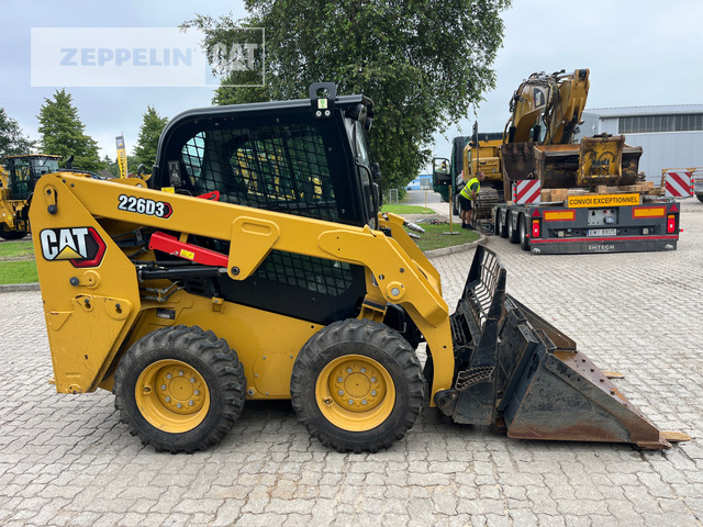 Cat 226D - Skid steer: gambar 2 Cat 226D - Skid steer: gambar 2