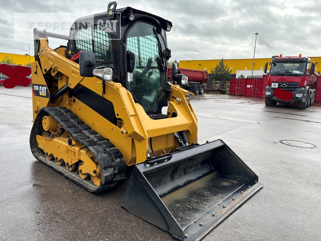 Cat 259D - Skid steer: gambar 1 Cat 259D - Skid steer: gambar 1