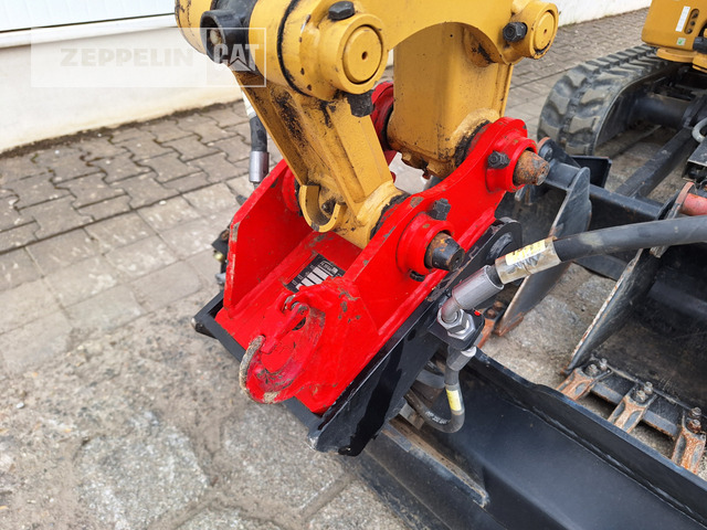 Ekskavator mini Cat 301.6-05A: gambar 10
