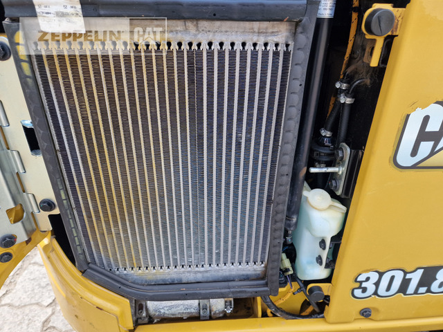 Ekskavator mini Cat 301.8-05A: gambar 18
