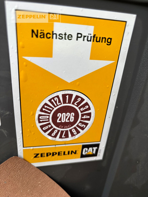 Ekskavator mini Cat 302.7CR-07: gambar 12