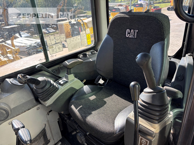 Ekskavator mini Cat 305ECR: gambar 12