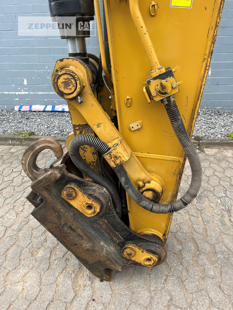 Cat 323FL - Ekskavator perayap: gambar 5 Cat 323FL - Ekskavator perayap: gambar 5