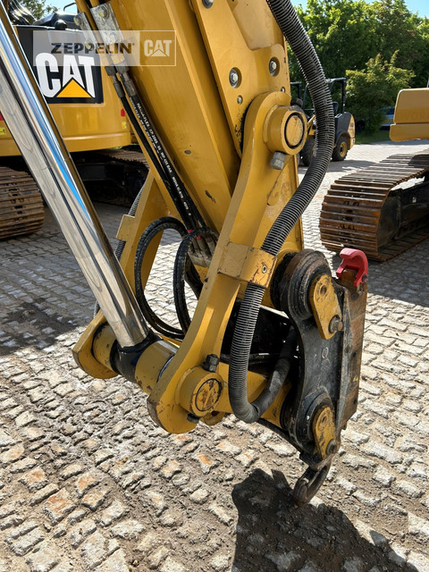 Ekskavator perayap Cat 326-07A: gambar 43
