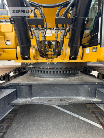Ekskavator perayap Cat 352-08: gambar 15