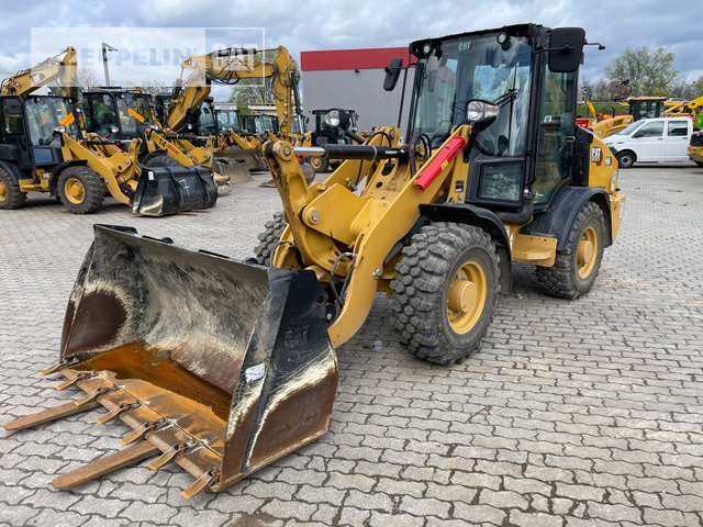 Cat 906-14 - Wheel loader: gambar 2 Cat 906-14 - Wheel loader: gambar 2