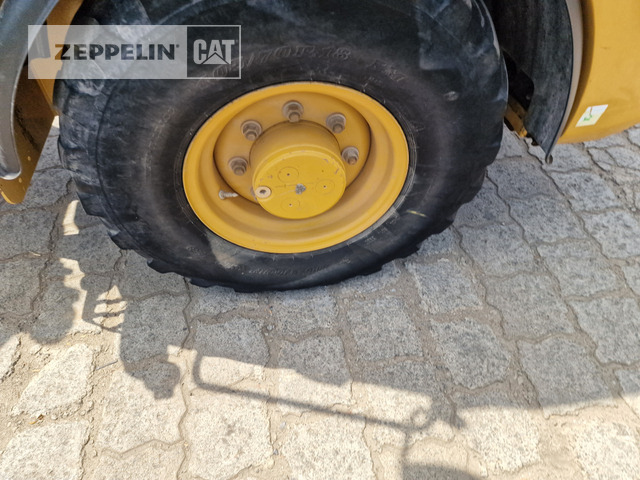 Wheel loader Cat 907M: gambar 16