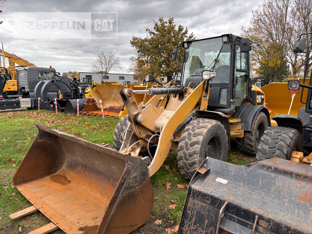Cat 908H - Wheel loader: gambar 2 Cat 908H - Wheel loader: gambar 2