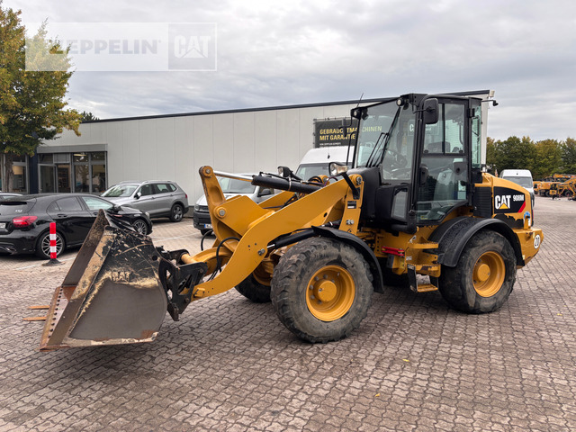 Cat 908M - Wheel loader: gambar 1 Cat 908M - Wheel loader: gambar 1