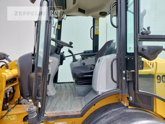Wheel loader Cat 908M: gambar 24