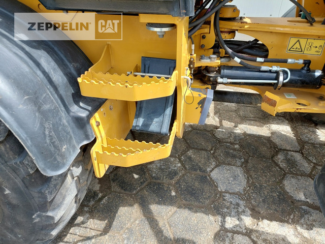 Wheel loader Cat 908M: gambar 21