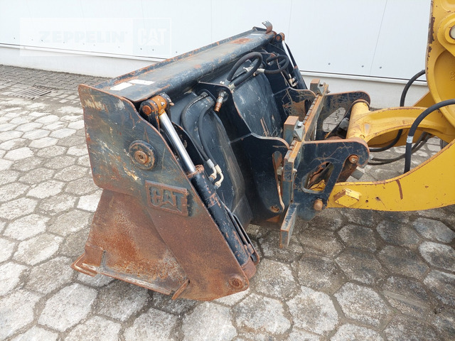 Wheel loader Cat 908M: gambar 10