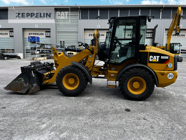 Cat 908M - Wheel loader: gambar 1 Cat 908M - Wheel loader: gambar 1