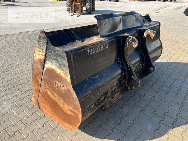 Wheel loader Cat 918M: gambar 12