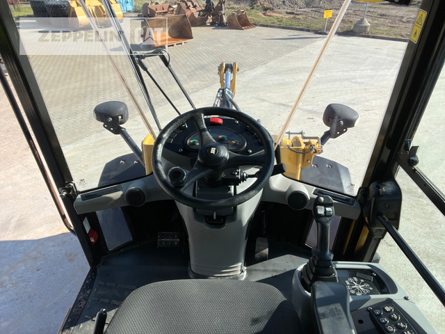 Wheel loader Cat 918M: gambar 21