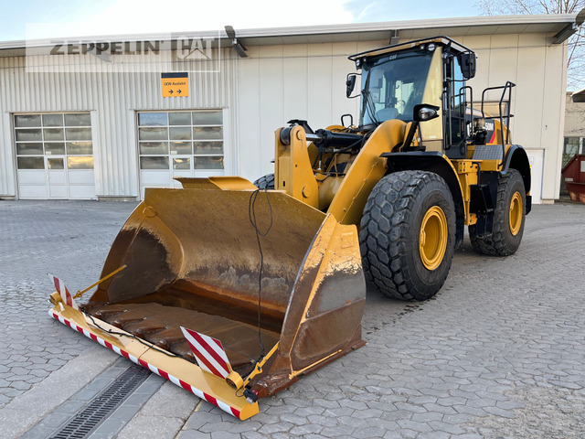 Wheel loader Cat 950M: gambar 1