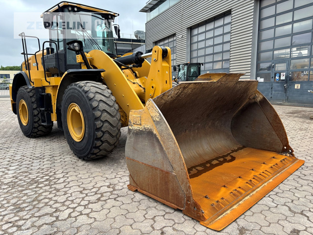 Cat 962M - Wheel loader: gambar 1 Cat 962M - Wheel loader: gambar 1