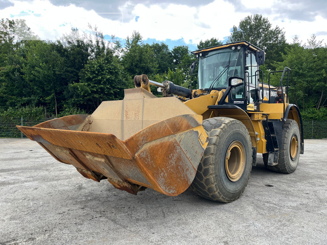 Cat 966M - Wheel loader: gambar 1 Cat 966M - Wheel loader: gambar 1